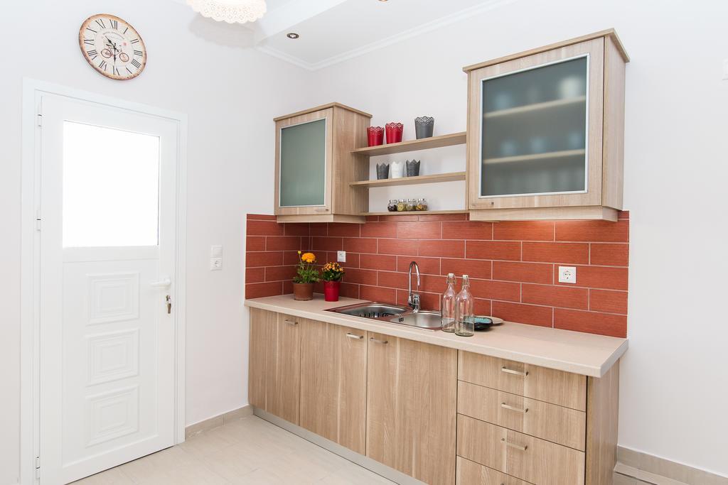 אמודי Villa Yakinthi מראה חיצוני תמונה